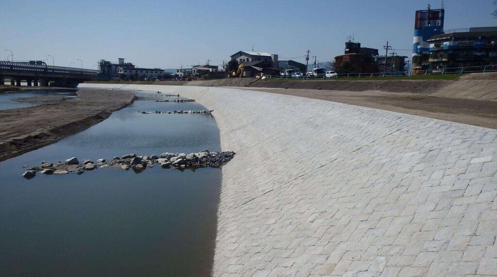 鴨川広域河川改修（防災・安全）工事