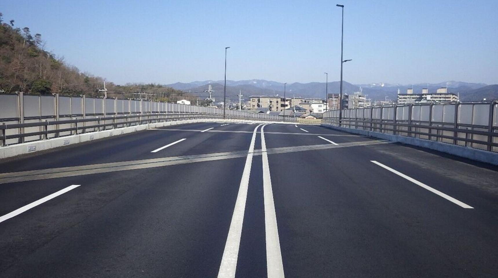 山端跨線橋補修（その３）工事