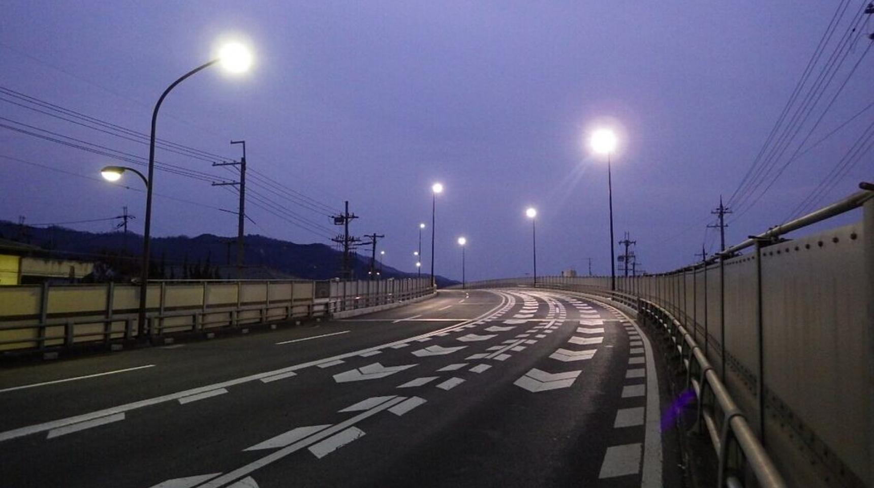 山端跨線橋補修（その３）工事