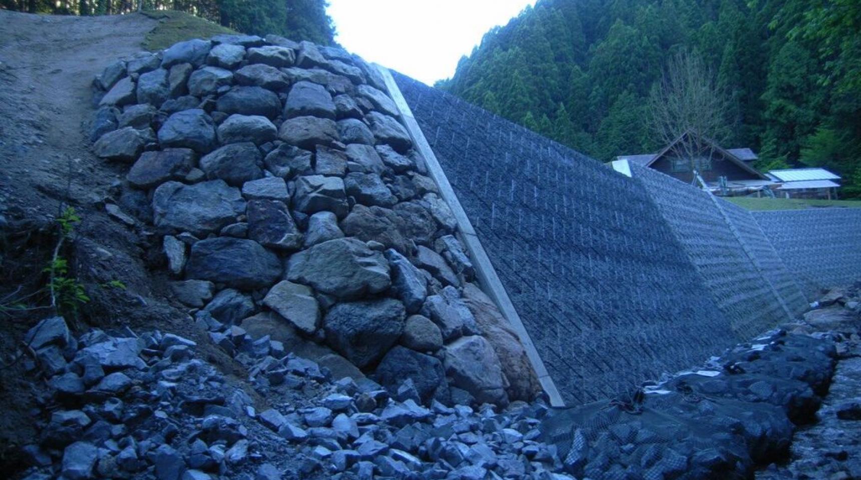 別所川（右岸）平成26年発生土木災害復旧工事