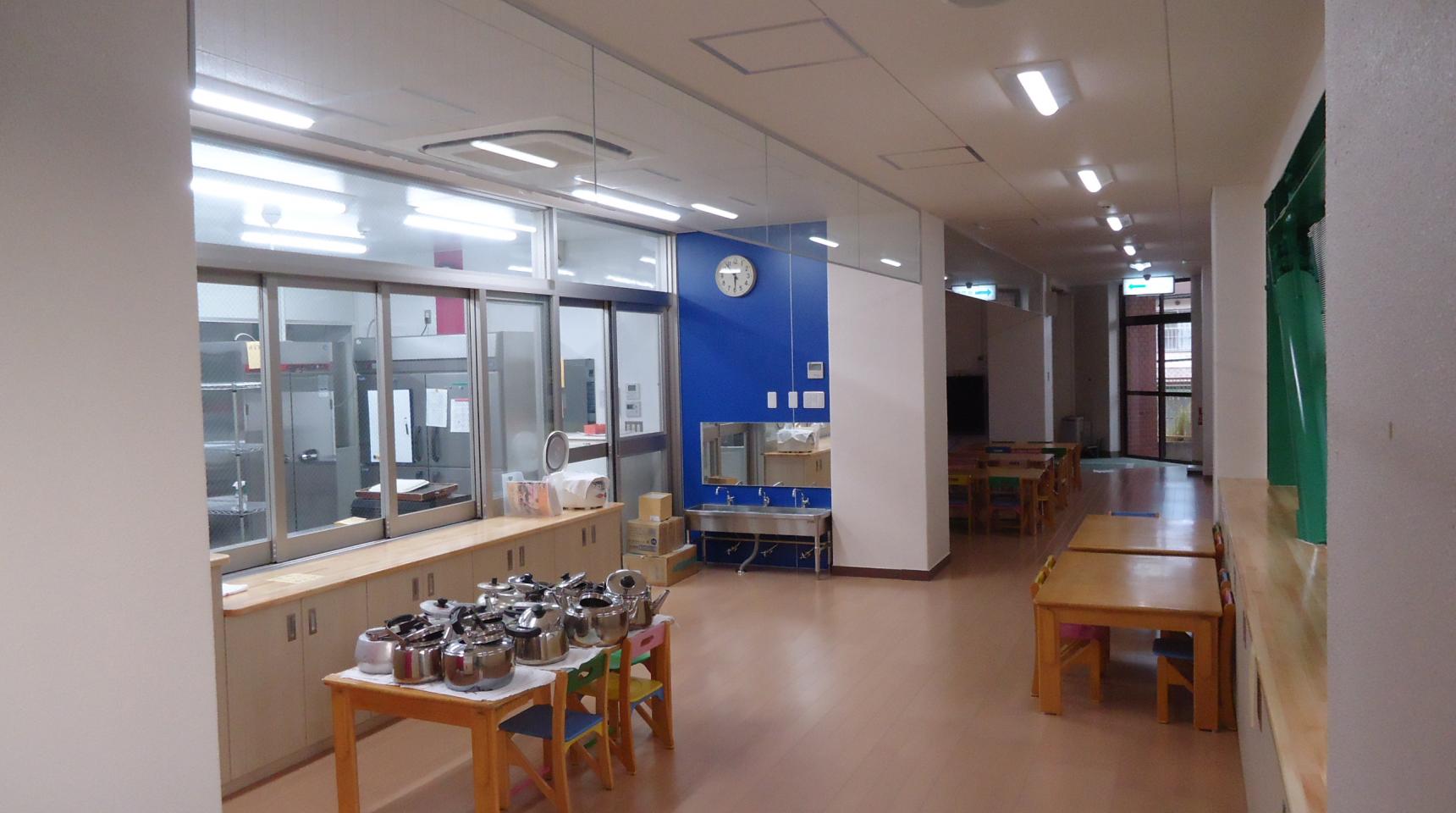 さかいだに幼稚園耐震改修工事