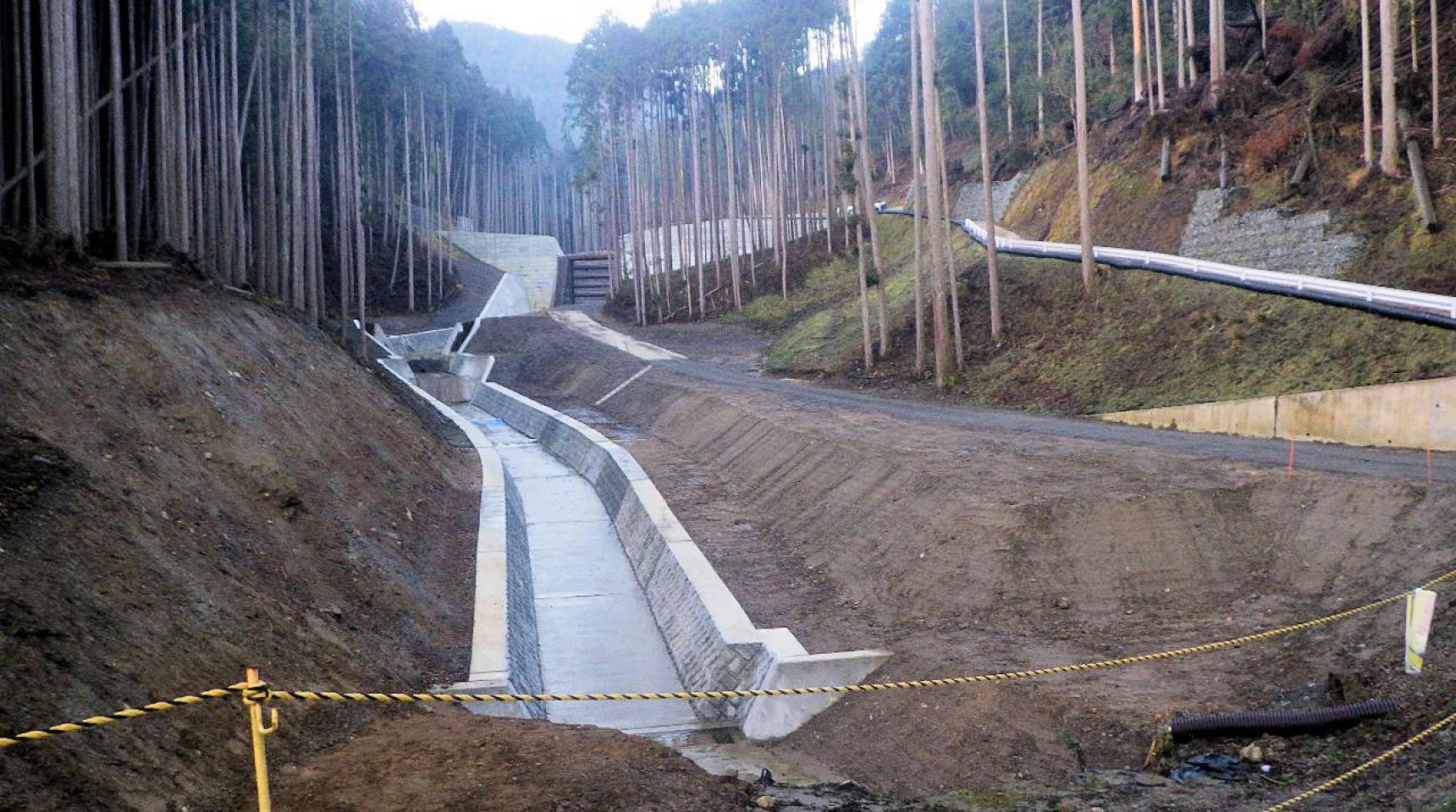 花尻川通常砂防（防災安全）工事ほか2件